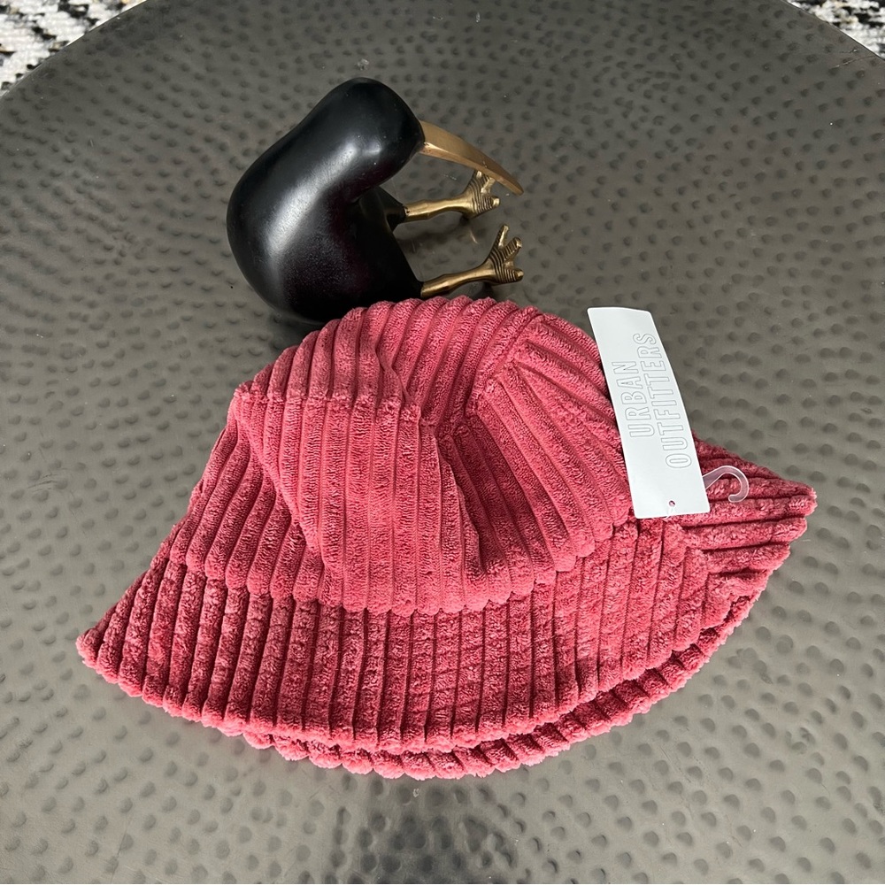 Urban Outfitters Wide Wale Corduroy Bucket Hat in Pink